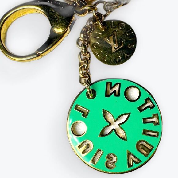 Auth Louis Vuitton Goldtone Key Ring Purse Accent Pink Green Preloved Bag Charm - Picture 14 of 14